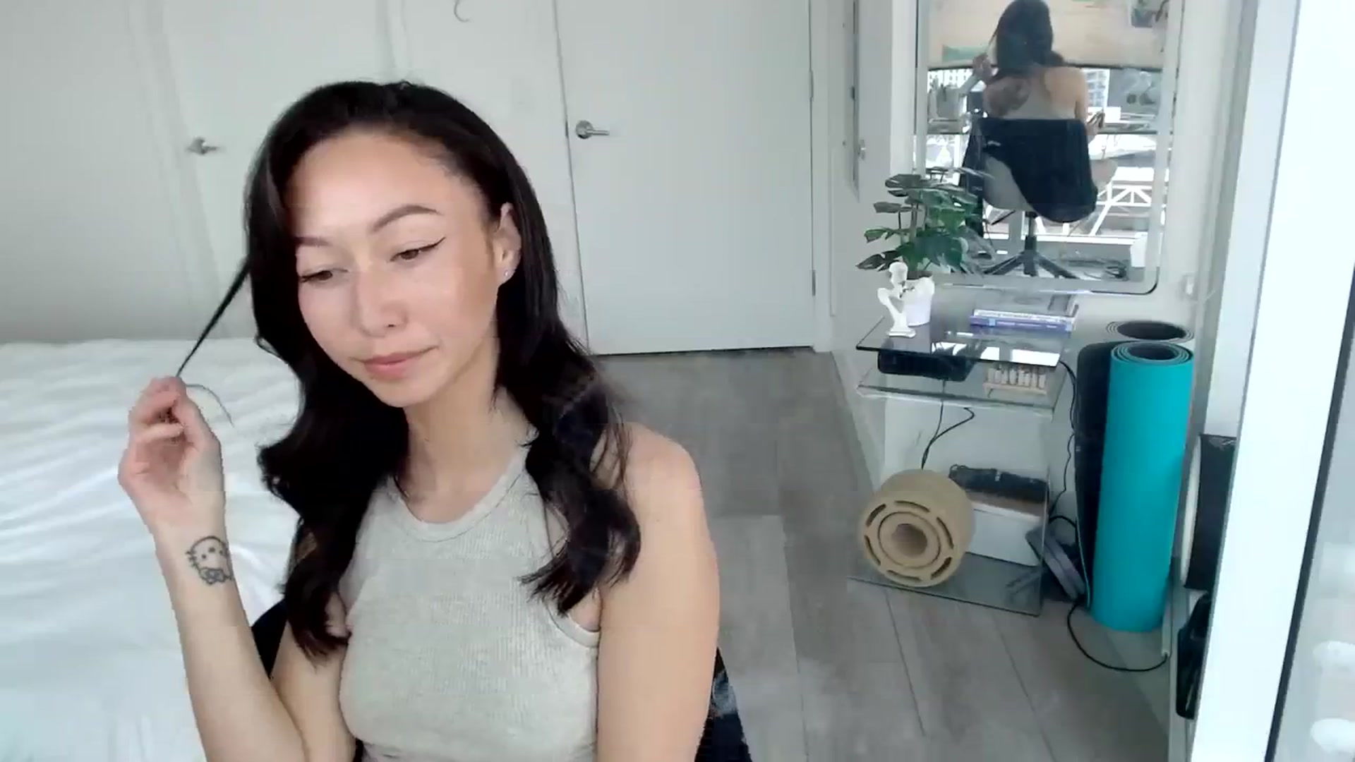 Gallery image thumbnail from Minnie_B00's myfreecams stream on, 03/02/2024, 19:45 image 9 of 20