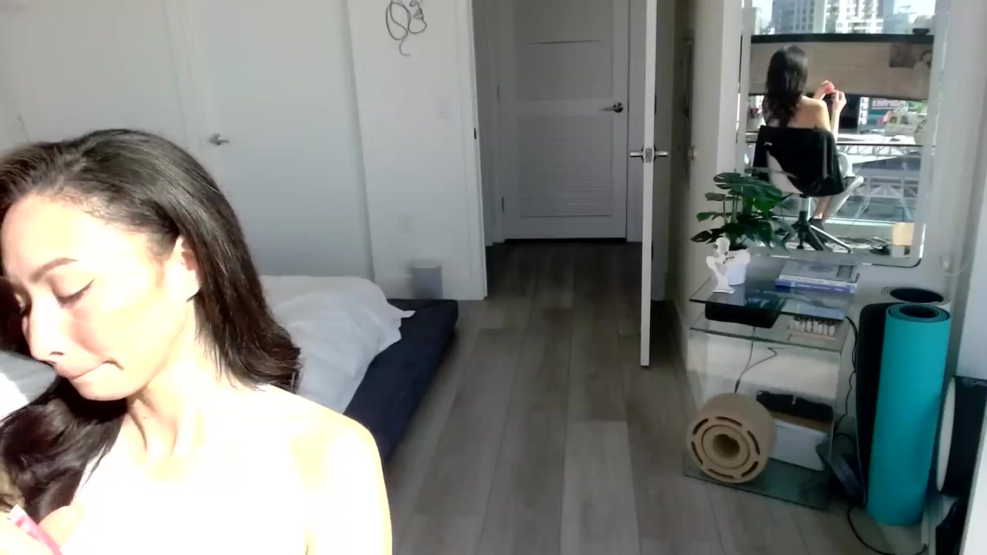Gallery image thumbnail from Minnie_B00's myfreecams stream on, 03/02/2024, 22:44 image 16 of 20