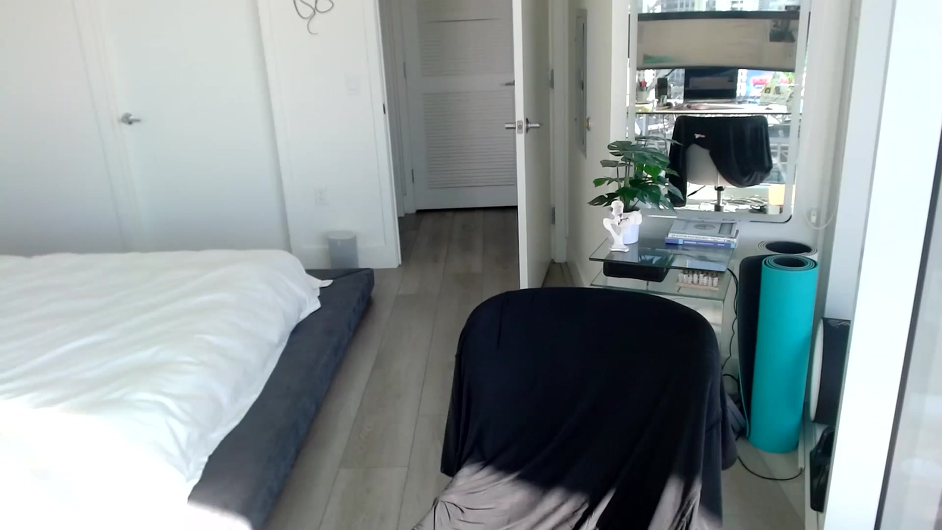 Gallery image thumbnail from Minnie_B00's myfreecams stream on, 03/02/2024, 22:44 image 5 of 20