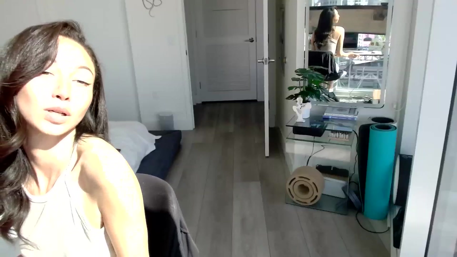 Gallery image thumbnail from Minnie_B00's myfreecams stream on, 03/02/2024, 22:44 image 7 of 20