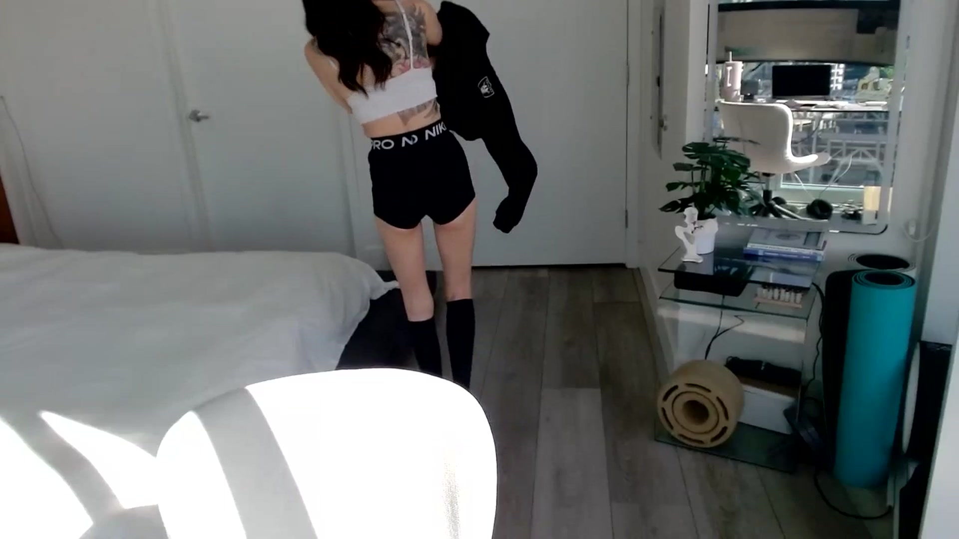 Gallery image thumbnail from Minnie_B00's myfreecams stream on, 03/04/2024, 22:56 image 2 of 20