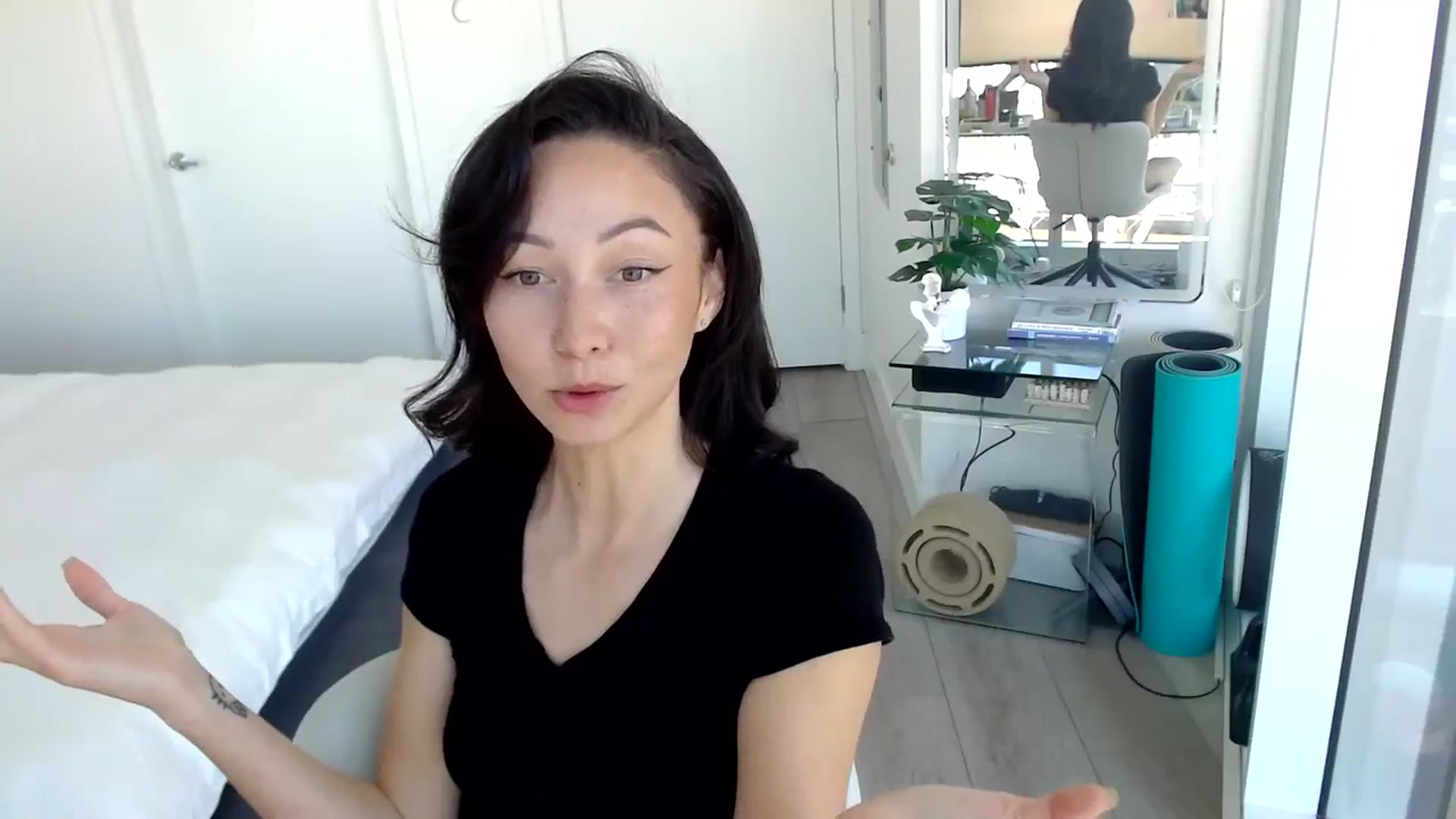 Gallery image thumbnail from Minnie_B00's myfreecams stream on, 03/05/2024, 19:25 image 3 of 20