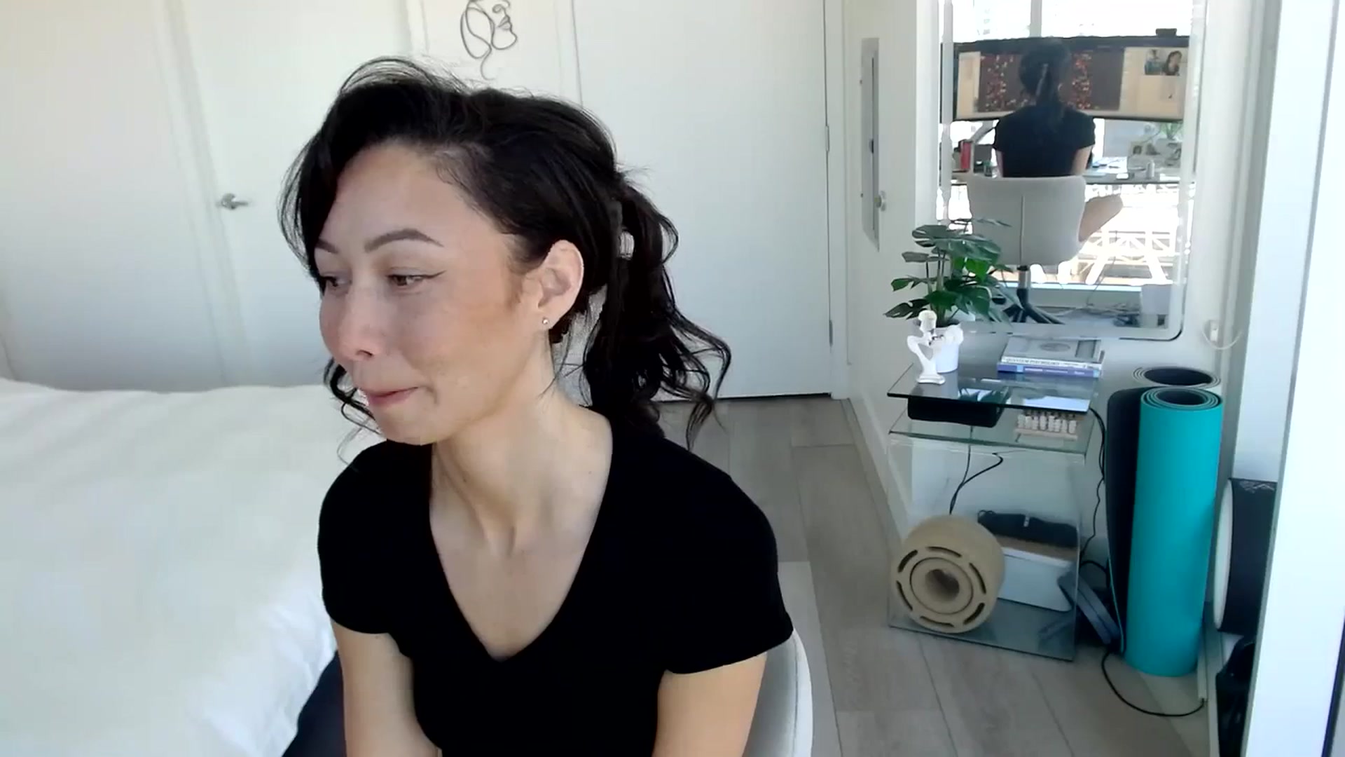 Gallery image thumbnail from Minnie_B00's myfreecams stream on, 03/05/2024, 19:25 image 20 of 20