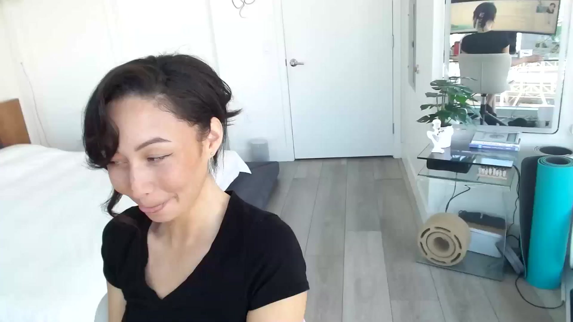 Gallery image thumbnail from Minnie_B00's myfreecams stream on, 03/05/2024, 20:53 image 18 of 20