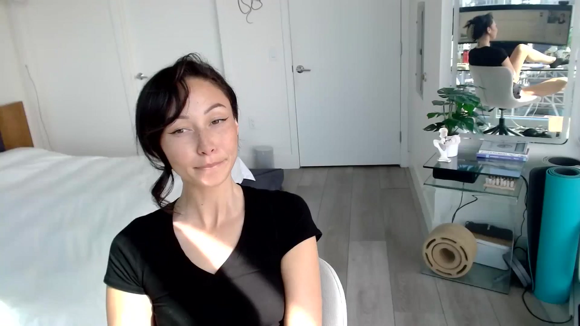Gallery image thumbnail from Minnie_B00's myfreecams stream on, 03/05/2024, 22:37 image 15 of 20