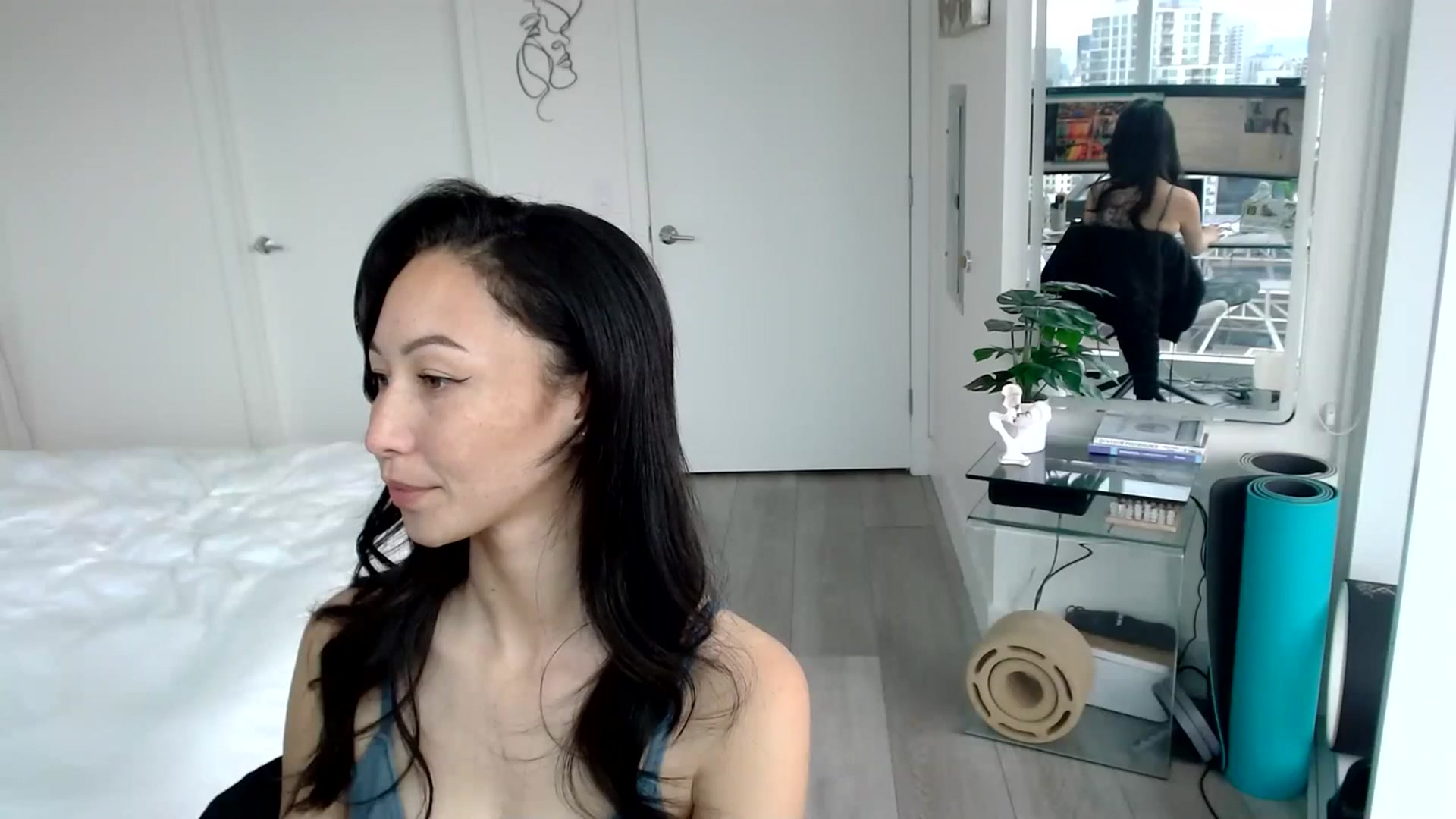 Gallery image thumbnail from Minnie_B00's myfreecams stream on, 03/06/2024, 23:03 image 13 of 20