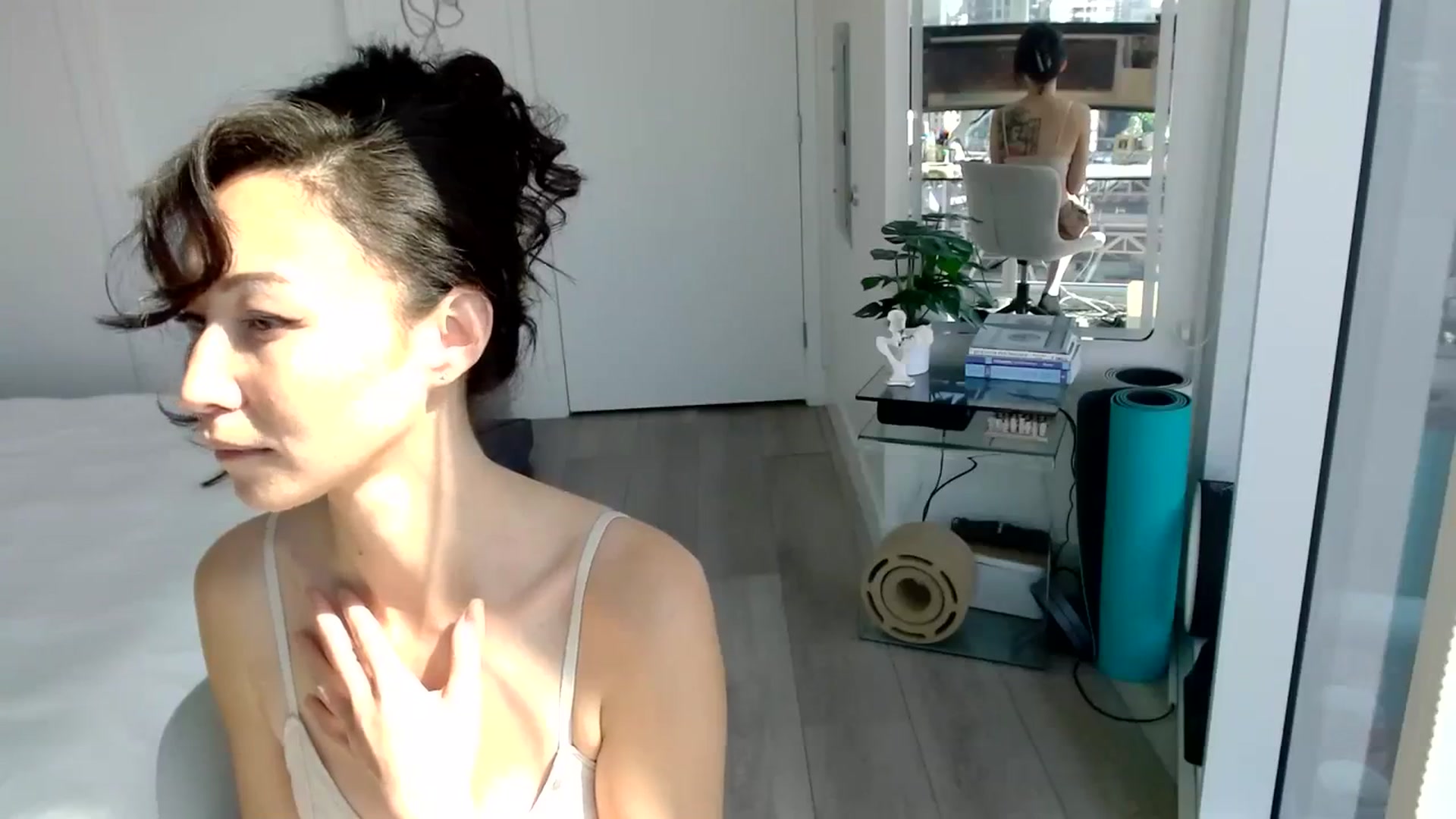 Gallery image thumbnail from Minnie_B00's myfreecams stream on, 03/08/2024, 23:05 image 3 of 20