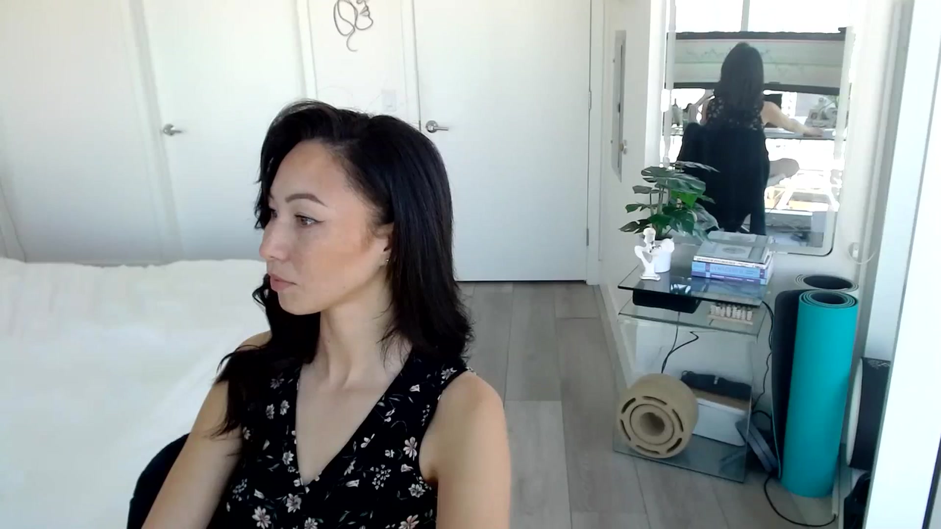 Gallery image thumbnail from Minnie_B00's myfreecams stream on, 03/09/2024, 18:19 image 12 of 20