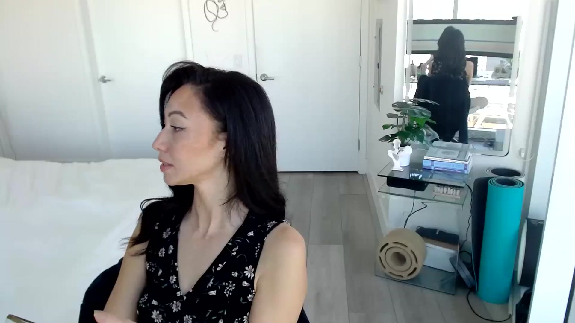 Gallery image thumbnail from Minnie_B00's myfreecams stream on, 03/09/2024, 18:19 image 13 of 20