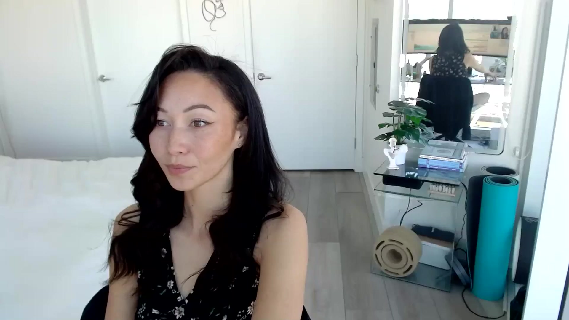 Gallery image thumbnail from Minnie_B00's myfreecams stream on, 03/09/2024, 18:19 image 20 of 20
