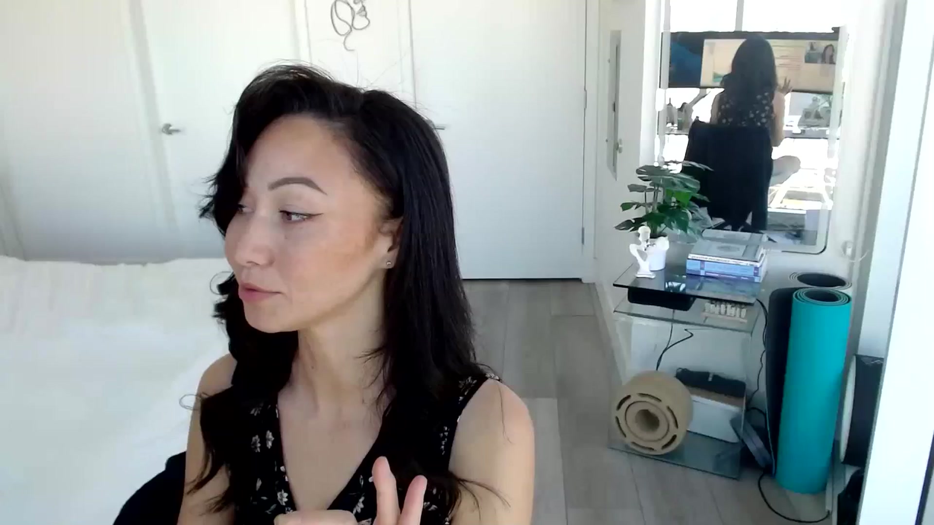 Gallery image thumbnail from Minnie_B00's myfreecams stream on, 03/09/2024, 18:19 image 1 of 20