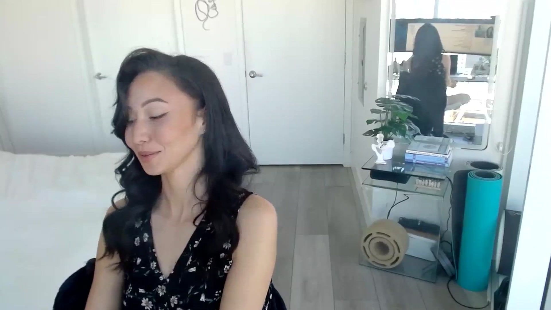 Gallery image thumbnail from Minnie_B00's myfreecams stream on, 03/09/2024, 18:19 image 6 of 20