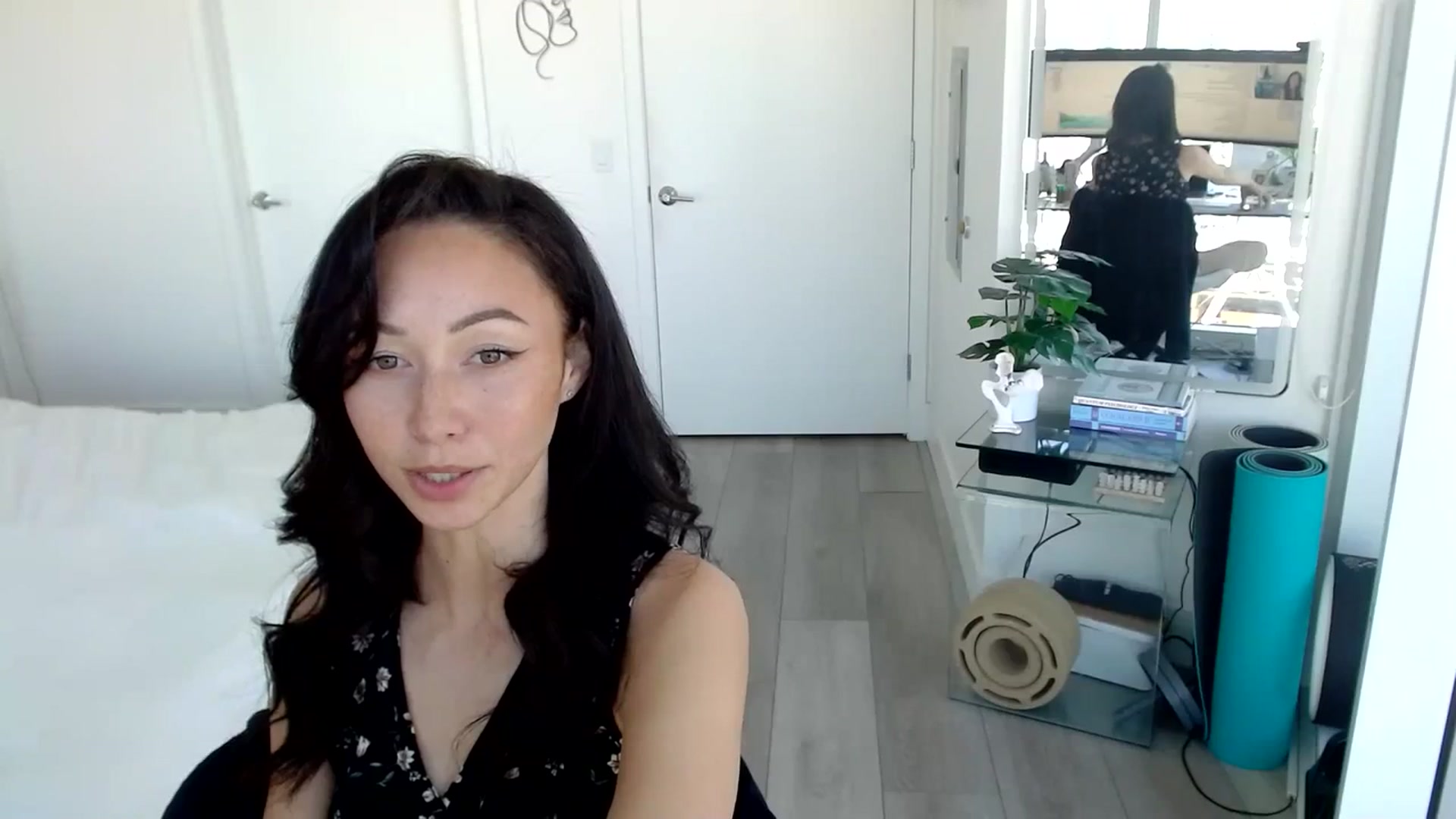 Gallery image thumbnail from Minnie_B00's myfreecams stream on, 03/09/2024, 20:01 image 2 of 20
