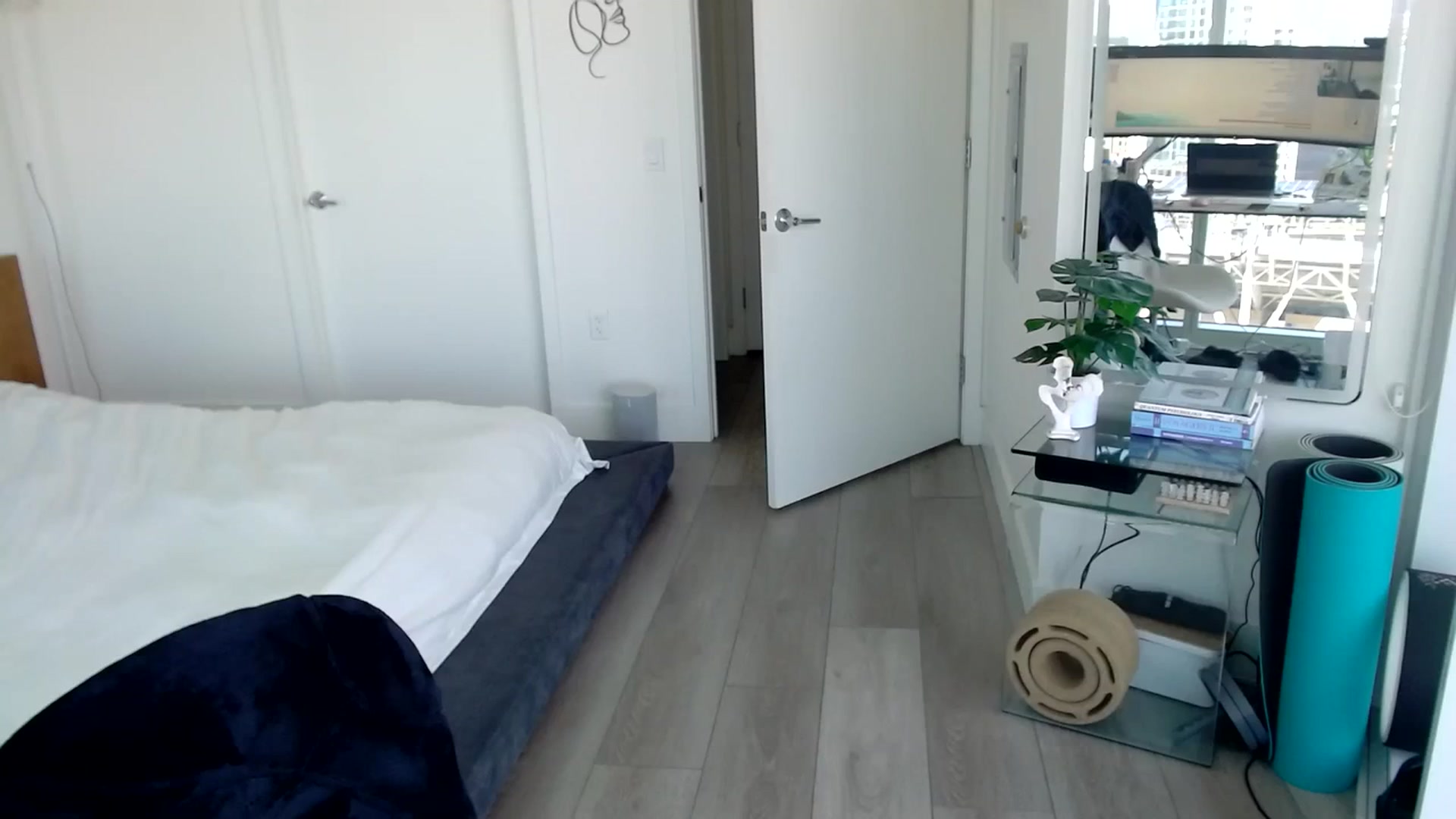 Gallery image thumbnail from Minnie_B00's myfreecams stream on, 03/09/2024, 20:01 image 20 of 20
