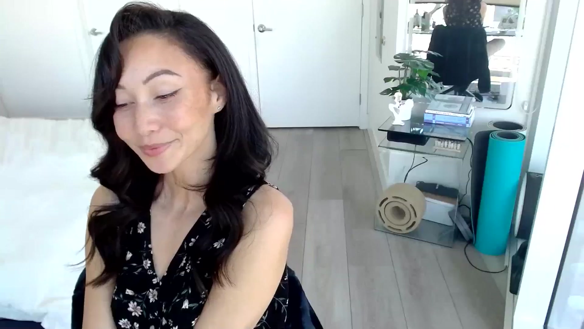 Gallery image thumbnail from Minnie_B00's myfreecams stream on, 03/09/2024, 20:01 image 11 of 20