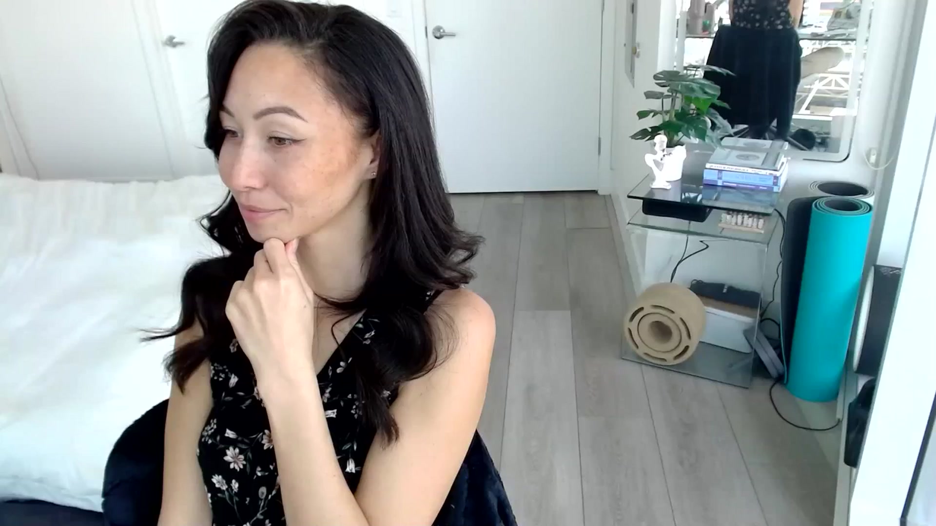 Gallery image thumbnail from Minnie_B00's myfreecams stream on, 03/09/2024, 21:56 image 8 of 20