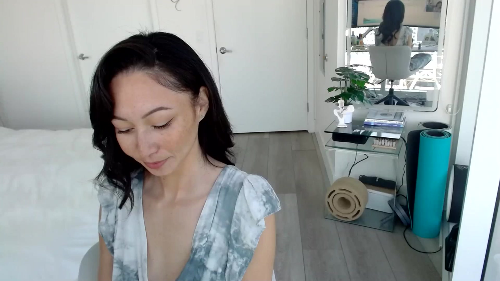 Gallery image thumbnail from Minnie_B00's myfreecams stream on, 03/13/2024, 20:46 image 1 of 20