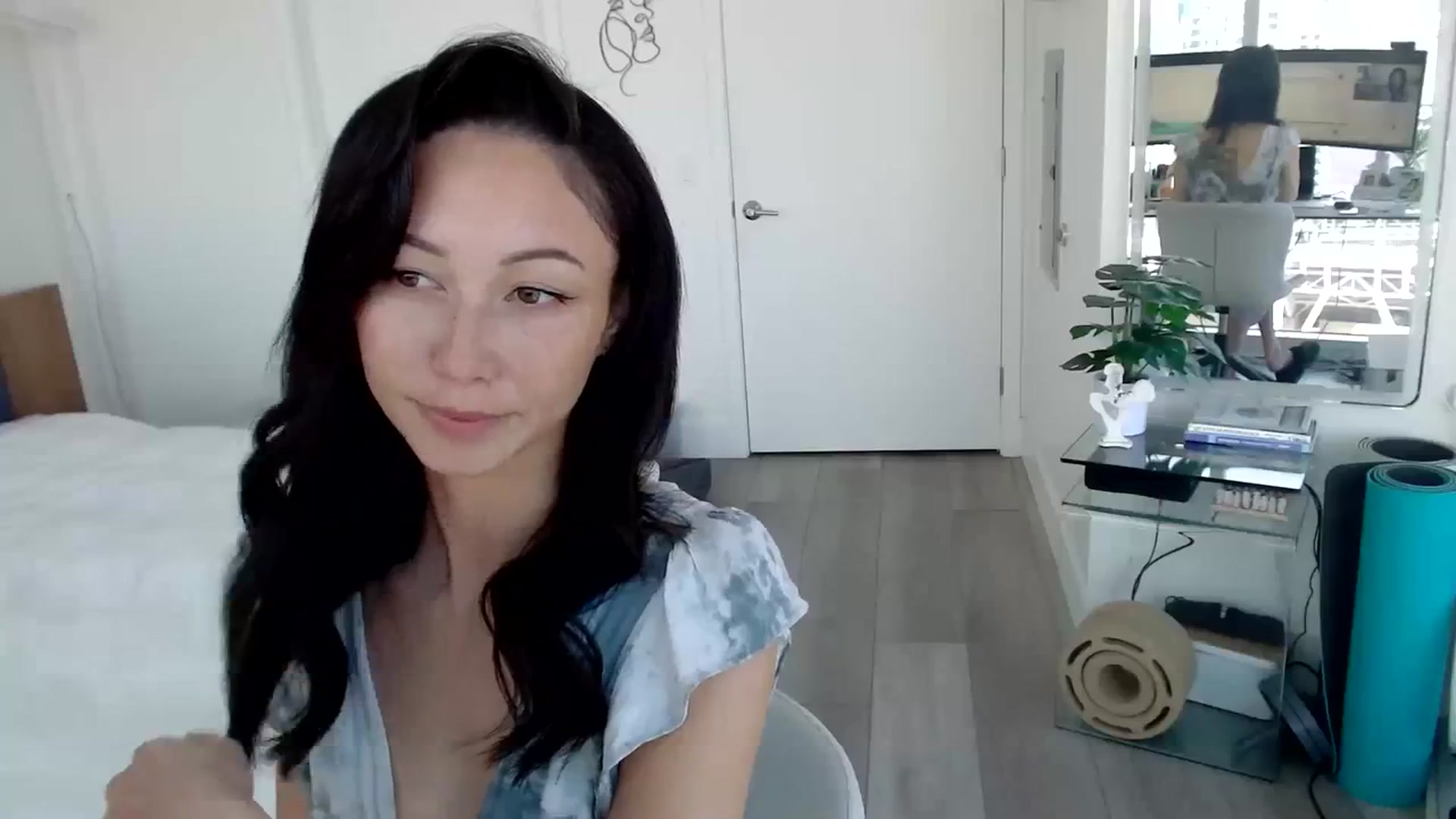 Gallery image thumbnail from Minnie_B00's myfreecams stream on, 03/13/2024, 20:46 image 10 of 20
