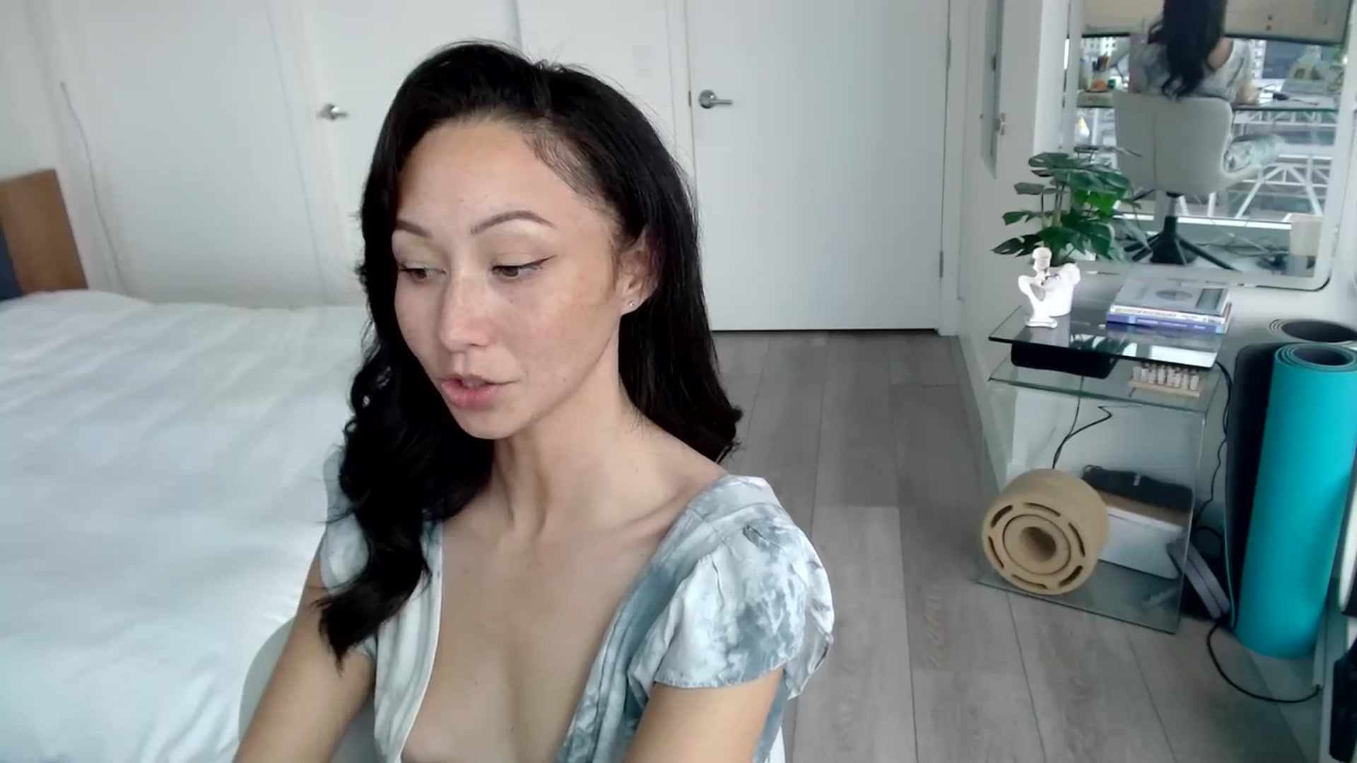 Gallery image thumbnail from Minnie_B00's myfreecams stream on, 03/13/2024, 22:51 image 9 of 20