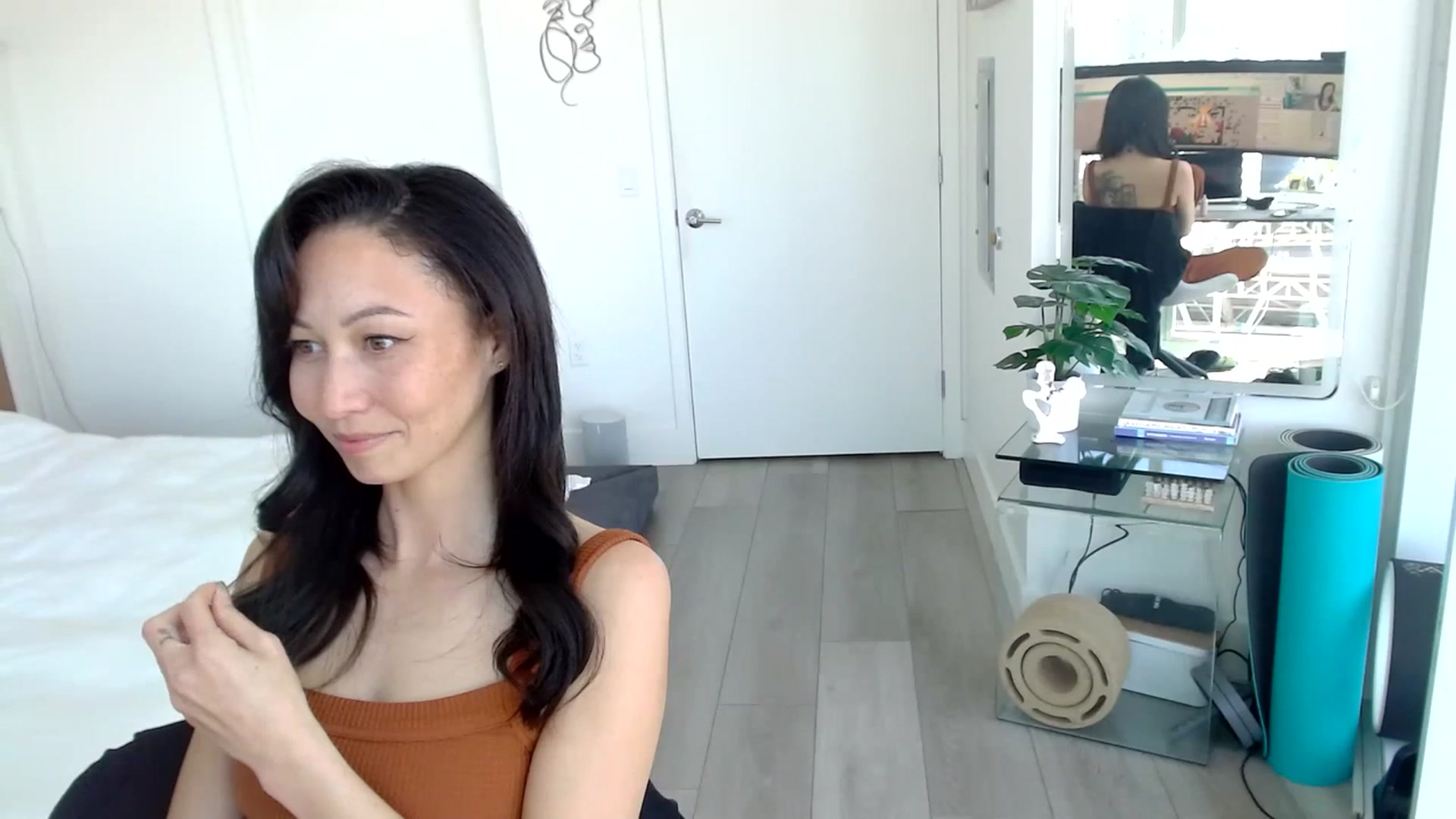 Gallery image thumbnail from Minnie_B00's myfreecams stream on, 03/15/2024, 21:54 image 12 of 20