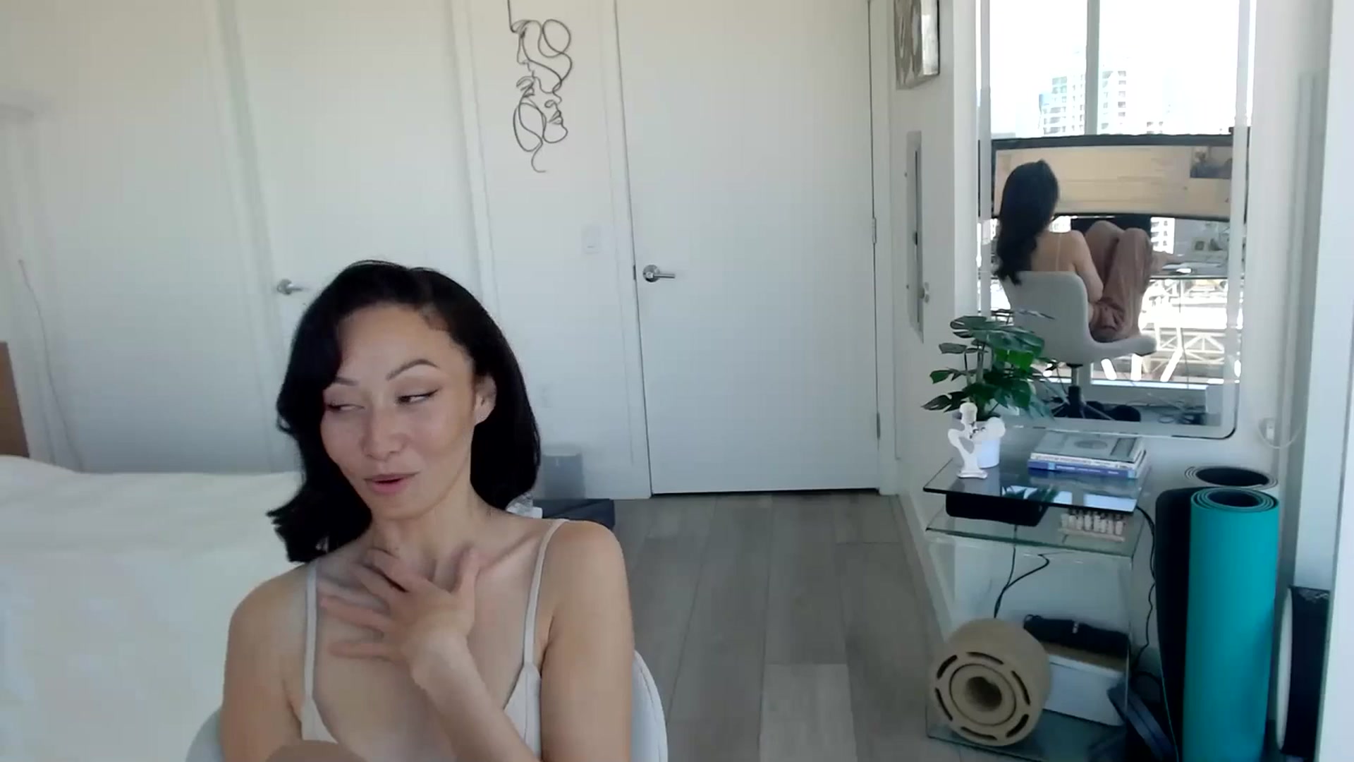 Gallery image thumbnail from Minnie_B00's myfreecams stream on, 03/16/2024, 21:00 image 7 of 20