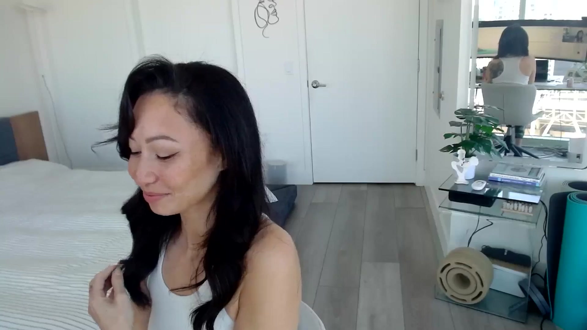 Gallery image thumbnail from Minnie_B00's myfreecams stream on, 03/18/2024, 19:17 image 15 of 20