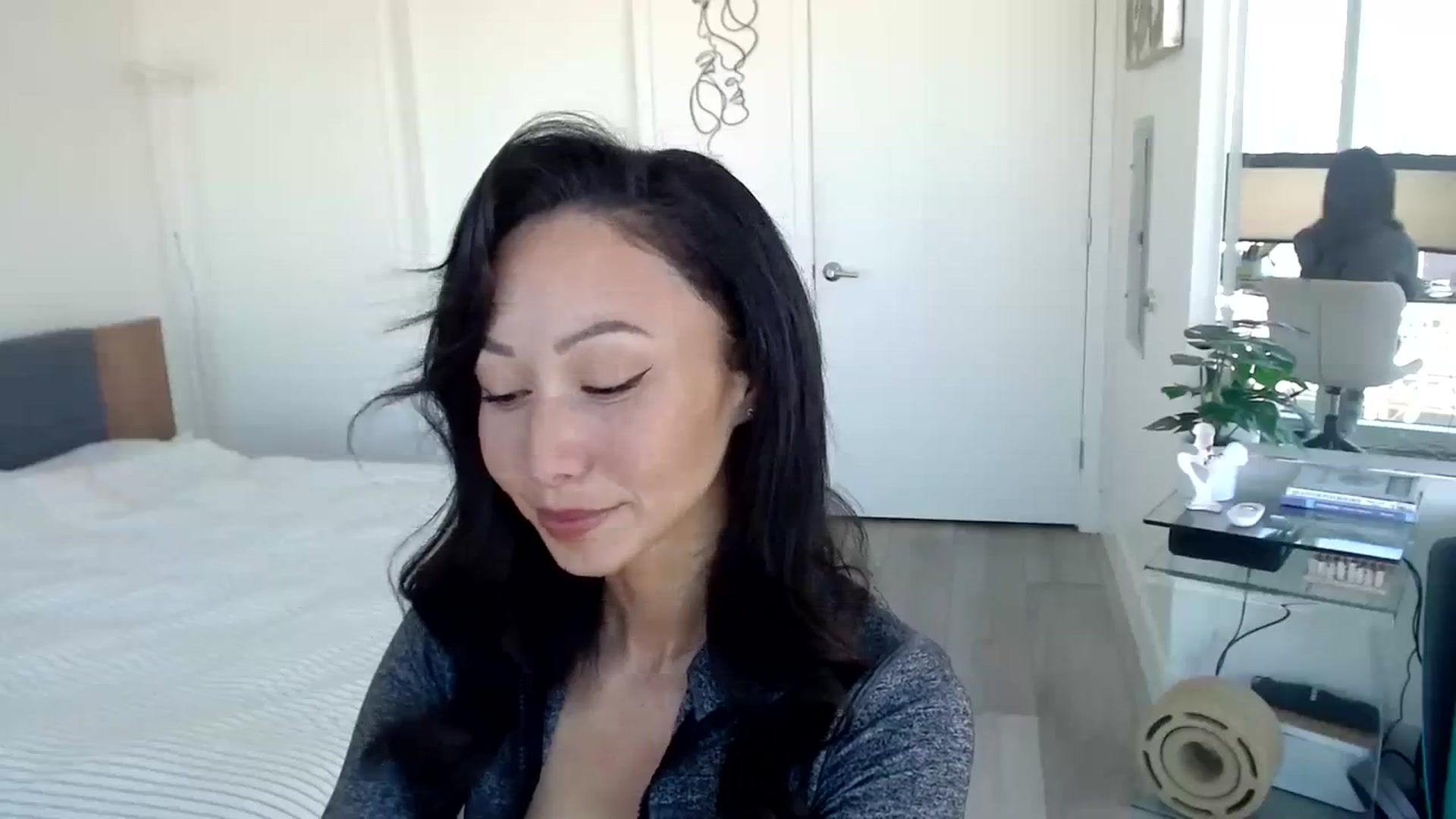 Gallery image thumbnail from Minnie_B00's myfreecams stream on, 03/20/2024, 19:52 image 3 of 20