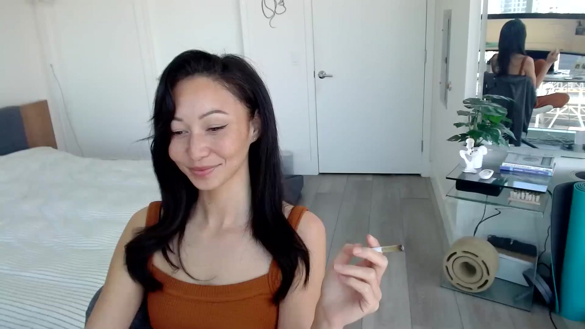 Gallery image thumbnail from Minnie_B00's myfreecams stream on, 03/21/2024, 20:45 image 18 of 20