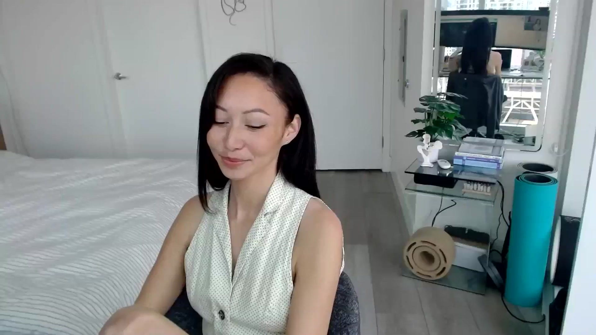 Gallery image thumbnail from Minnie_B00's myfreecams stream on, 03/23/2024, 18:58 image 17 of 20