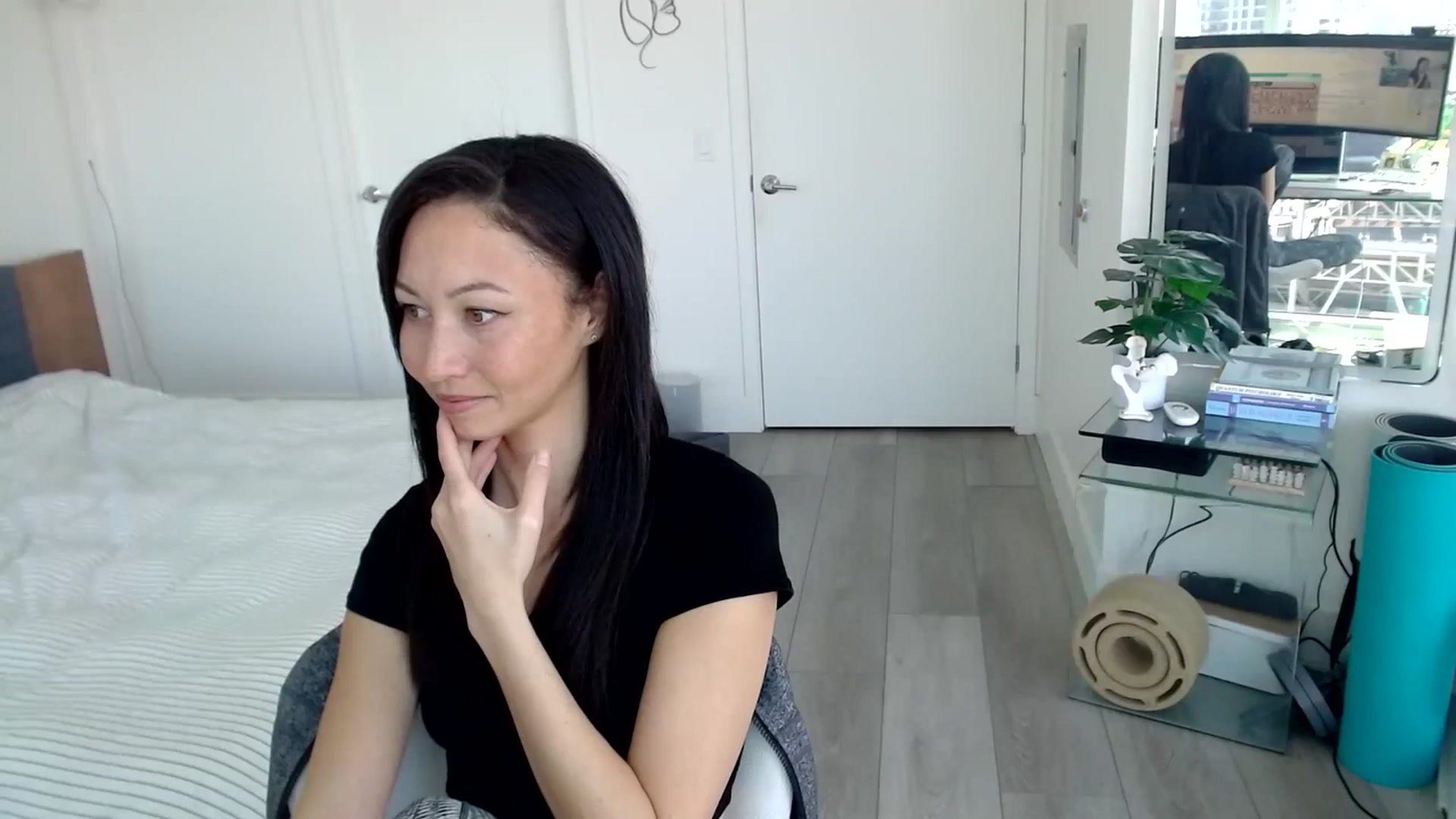 Gallery image thumbnail from Minnie_B00's myfreecams stream on, 03/27/2024, 21:26 image 19 of 20