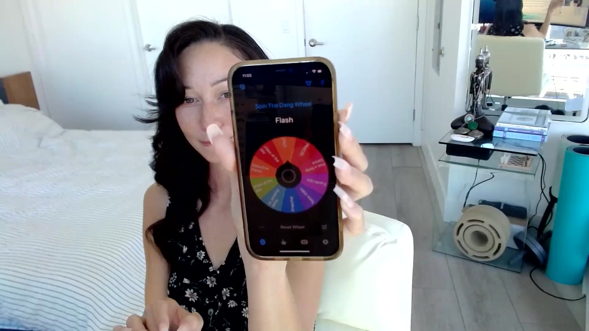 Gallery image thumbnail from Minnie_B00's myfreecams stream on, 05/06/2024, 18:29 image 4 of 20