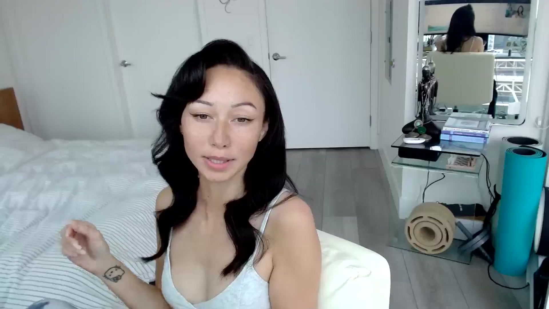 Gallery image thumbnail from Minnie_B00's myfreecams stream on, 05/10/2024, 20:01 image 5 of 20
