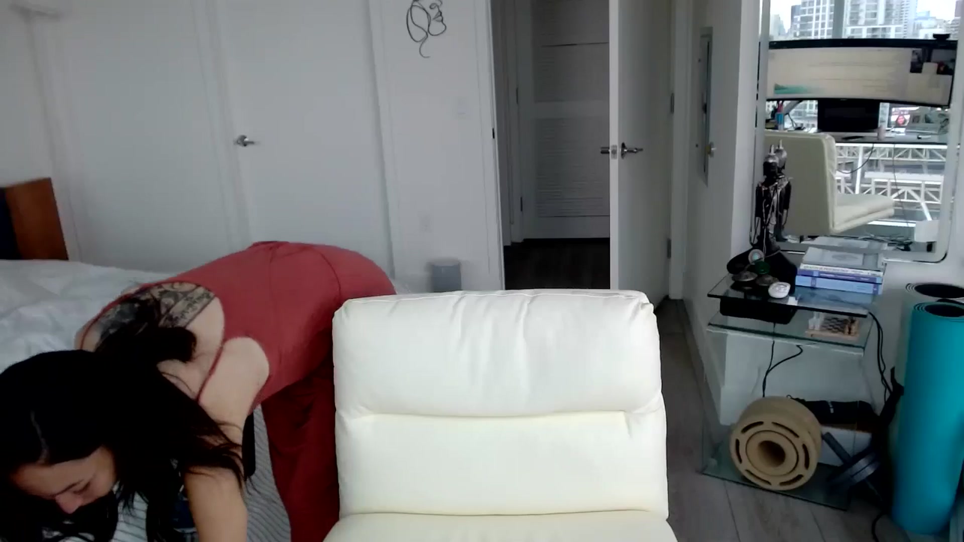 Gallery image thumbnail from Minnie_B00's myfreecams stream on, 05/15/2024, 19:43 image 18 of 20