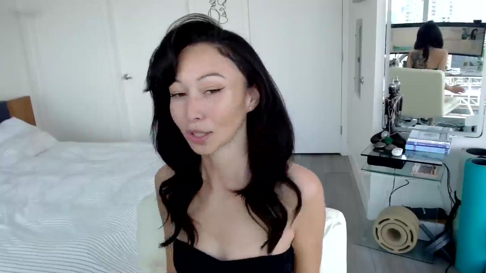 Gallery image thumbnail from Minnie_B00's myfreecams stream on, 05/16/2024, 19:19 image 9 of 20