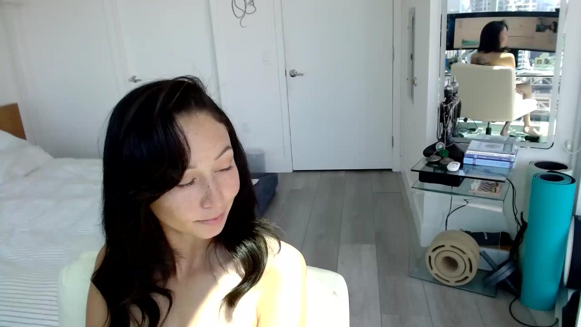 Gallery image thumbnail from Minnie_B00's myfreecams stream on, 05/16/2024, 21:29 image 19 of 20