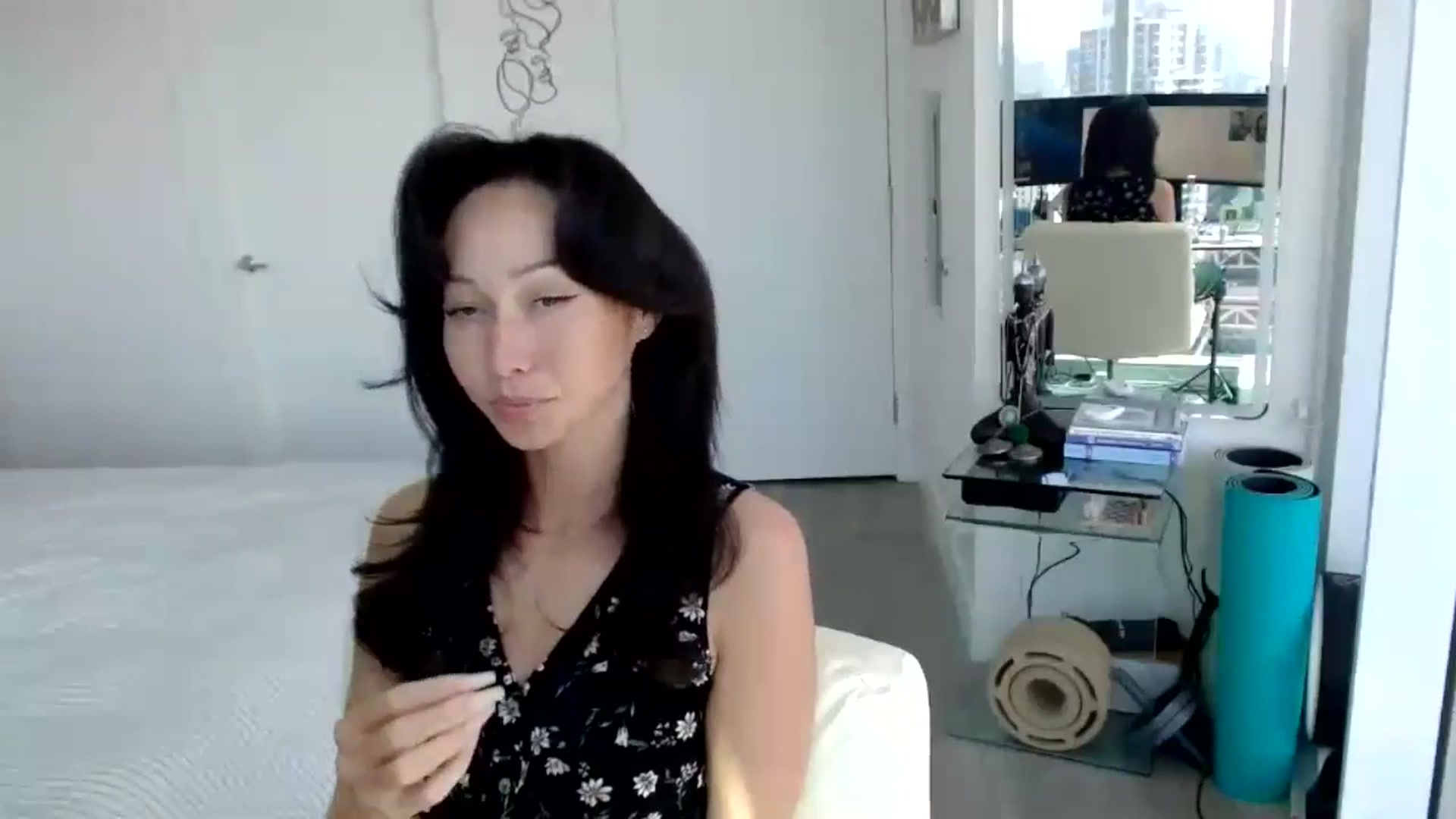 Gallery image thumbnail from Minnie_B00's myfreecams stream on, 05/21/2024, 21:29 image 12 of 20