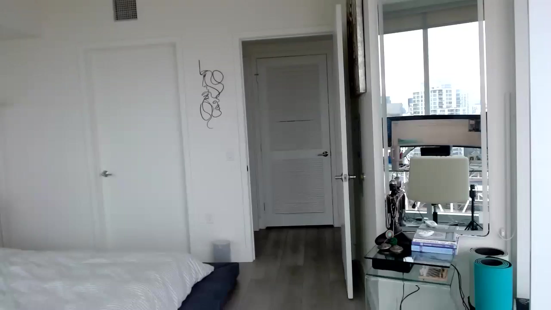 Gallery image thumbnail from Minnie_B00's myfreecams stream on, 05/23/2024, 20:06 image 1 of 20