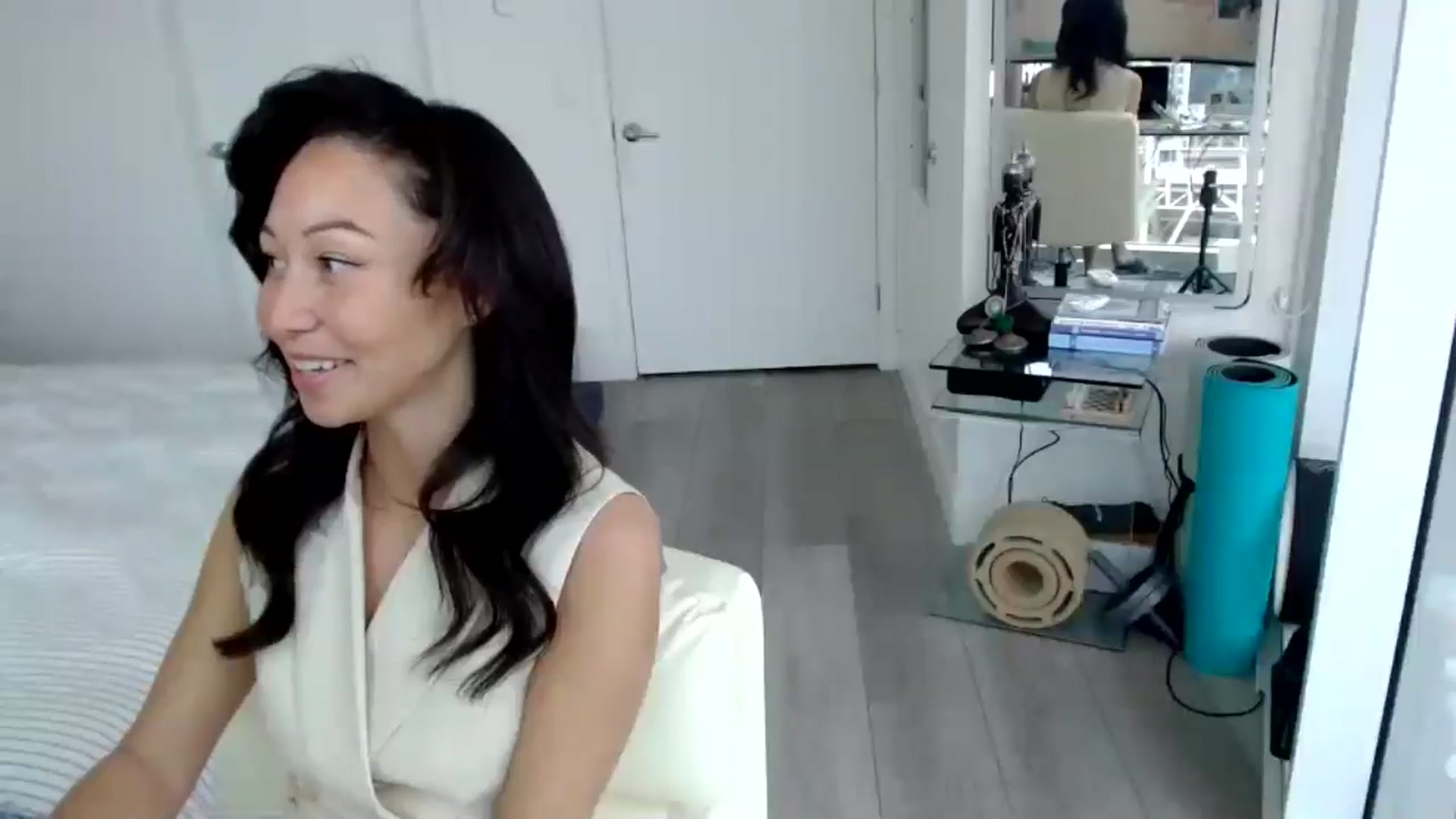 Gallery image thumbnail from Minnie_B00's myfreecams stream on, 05/23/2024, 20:06 image 7 of 20
