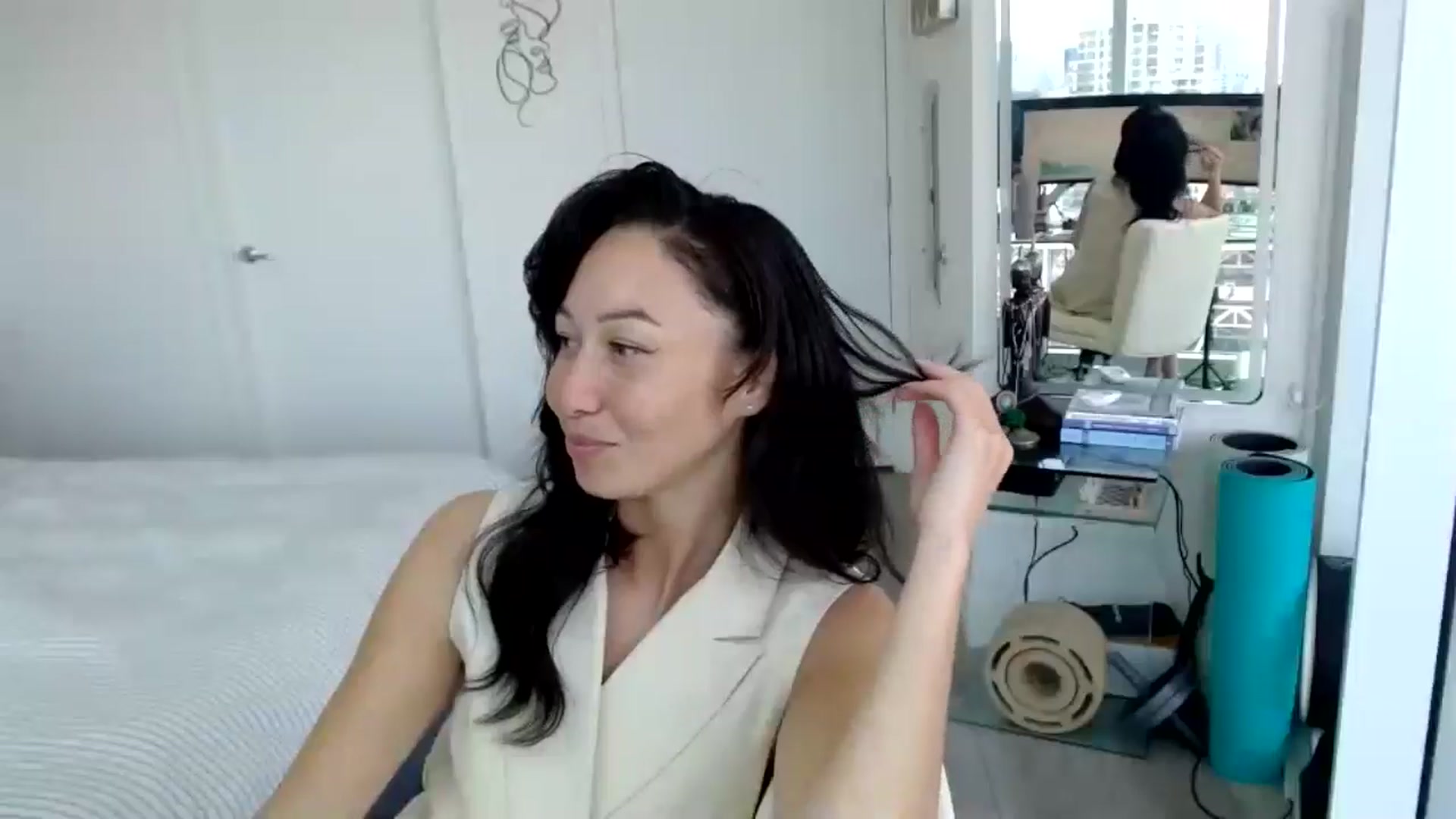 Gallery image thumbnail from Minnie_B00's myfreecams stream on, 05/23/2024, 20:19 image 19 of 20