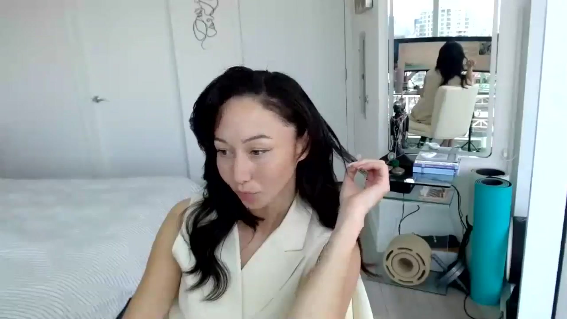 Gallery image thumbnail from Minnie_B00's myfreecams stream on, 05/23/2024, 20:19 image 15 of 20