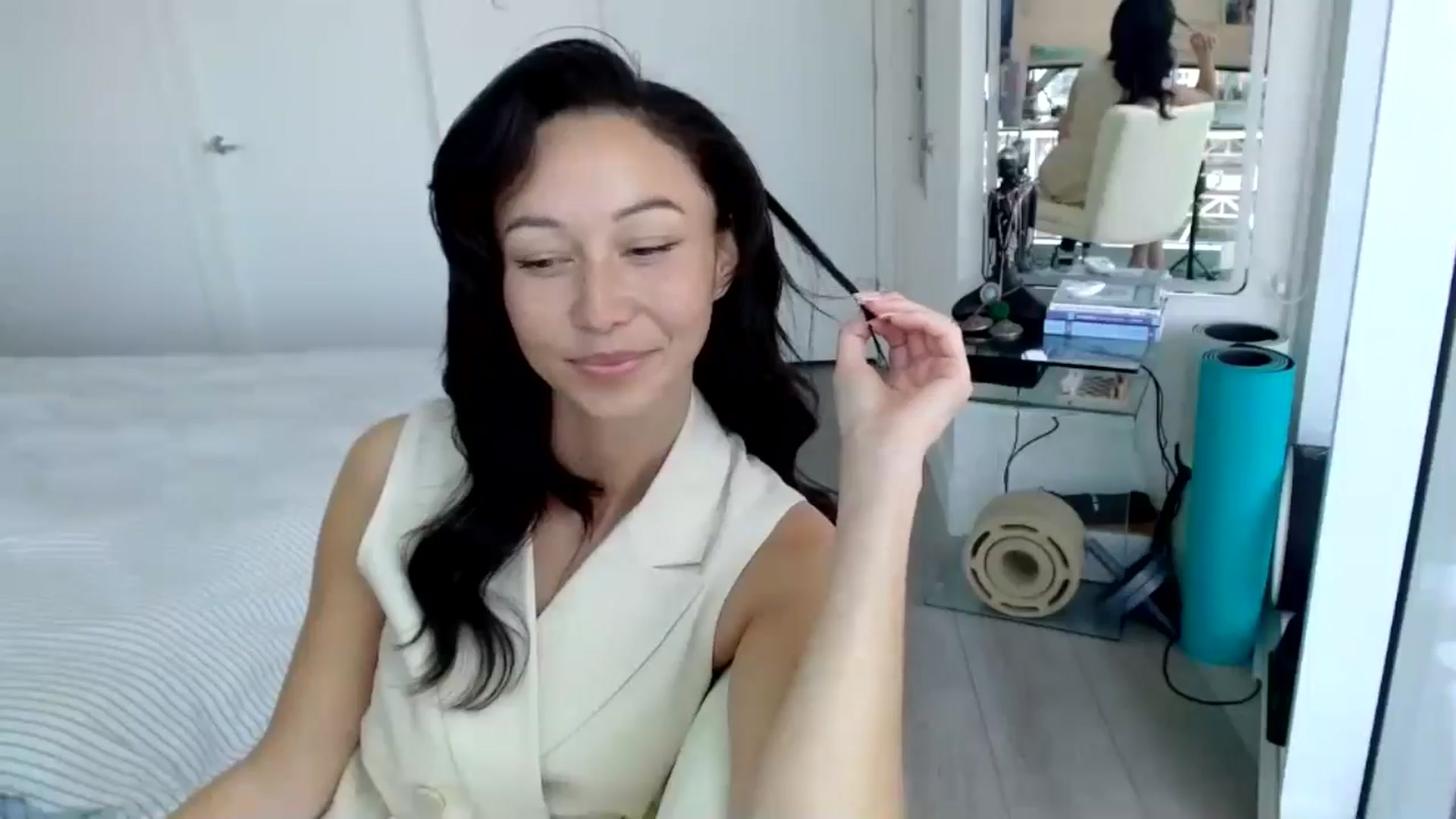 Gallery image thumbnail from Minnie_B00's myfreecams stream on, 05/23/2024, 20:19 image 9 of 20