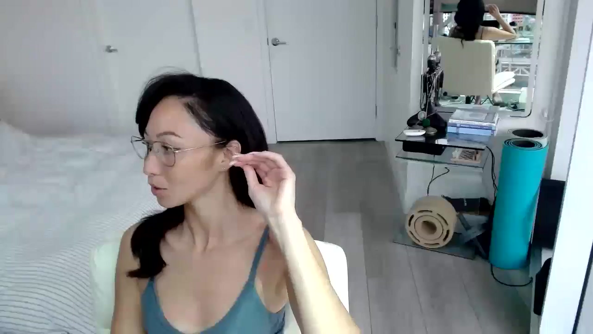Gallery image thumbnail from Minnie_B00's myfreecams stream on, 05/29/2024, 21:48 image 18 of 20