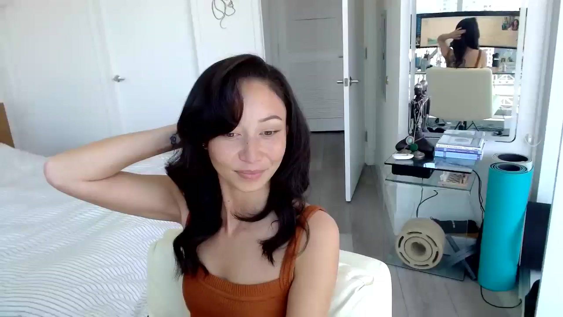 Gallery image thumbnail from Minnie_B00's myfreecams stream on, 05/30/2024, 19:35 image 14 of 20