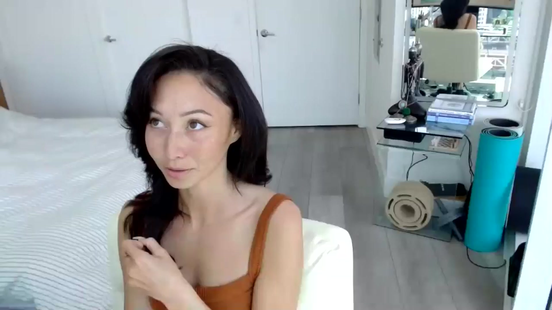 Gallery image thumbnail from Minnie_B00's myfreecams stream on, 05/30/2024, 20:49 image 17 of 20