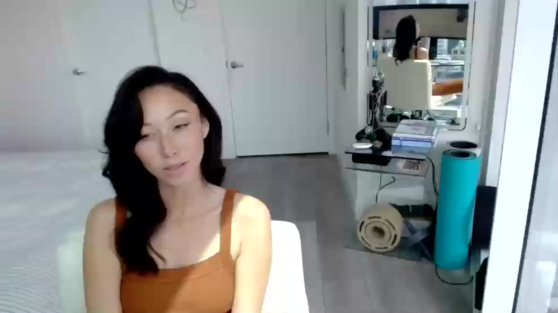 Gallery image thumbnail from Minnie_B00's myfreecams stream on, 05/30/2024, 21:54 image 16 of 20