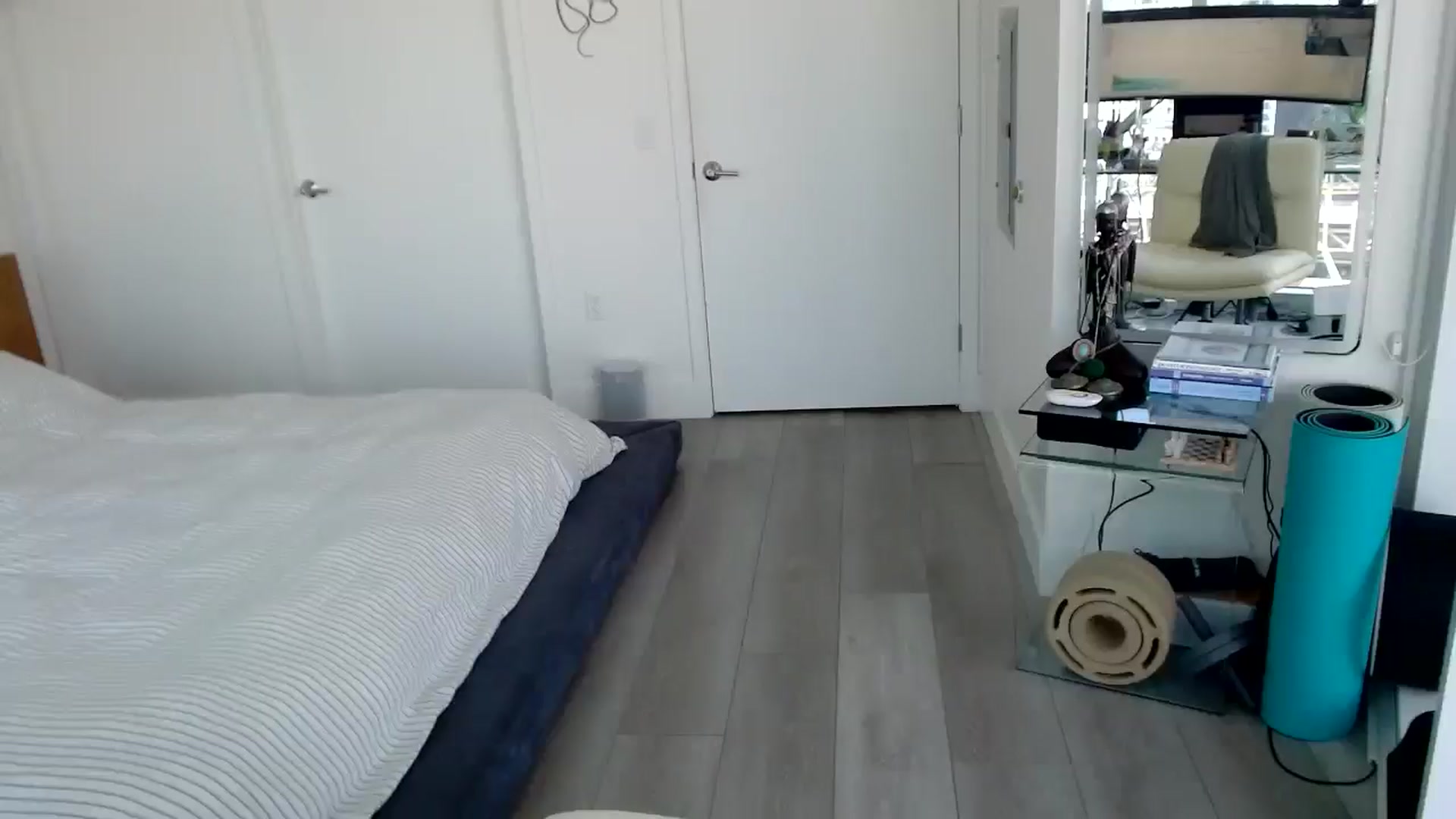 Gallery image thumbnail from Minnie_B00's myfreecams stream on, 06/01/2024, 18:18 image 20 of 20