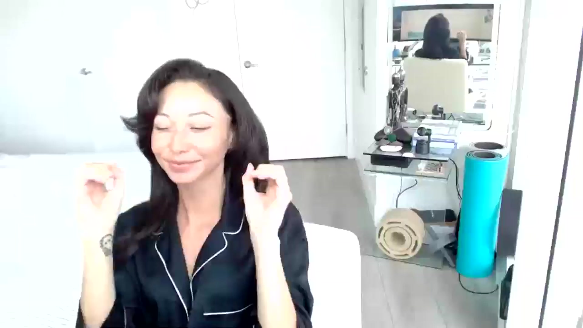 Gallery image thumbnail from Minnie_B00's myfreecams stream on, 06/03/2024, 20:13 image 19 of 20