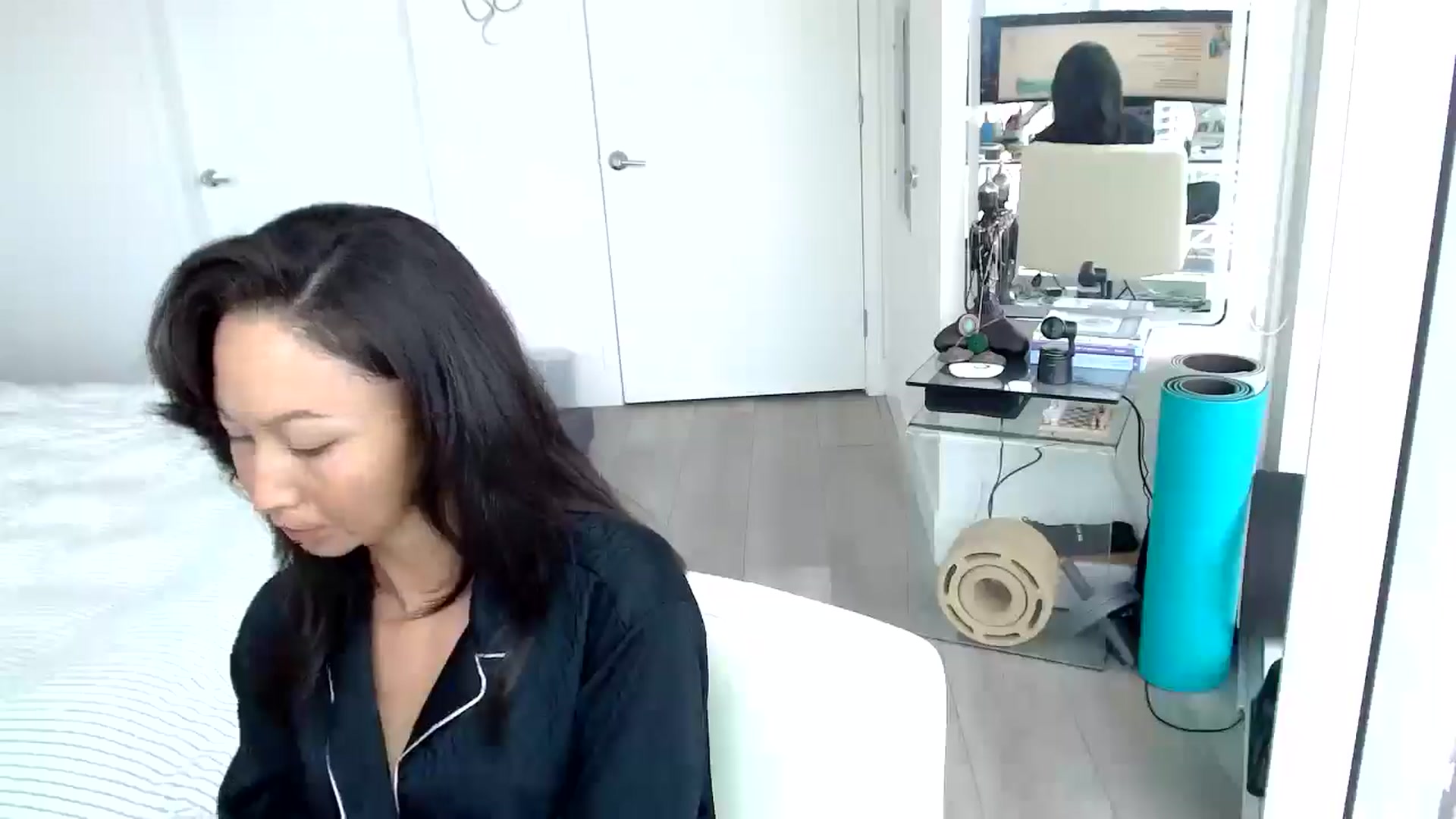 Gallery image thumbnail from Minnie_B00's myfreecams stream on, 06/03/2024, 20:13 image 14 of 20