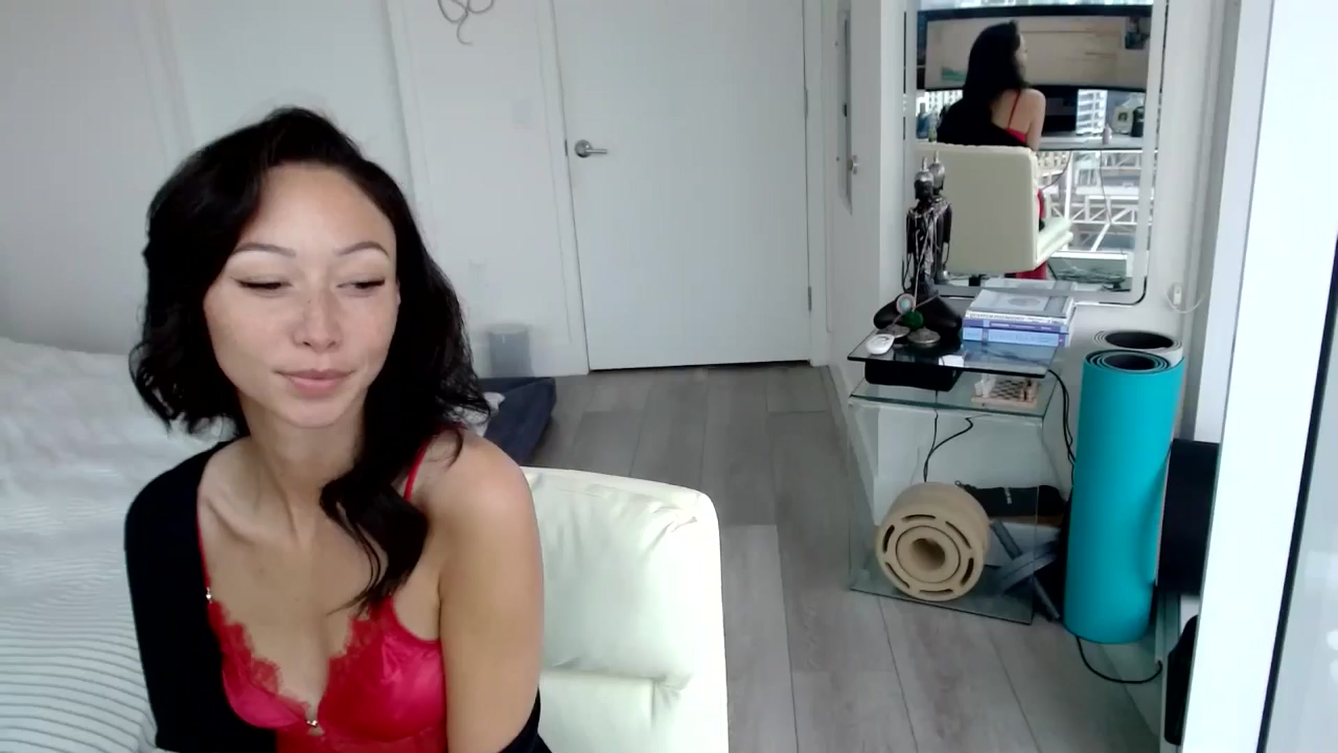 Gallery image thumbnail from Minnie_B00's myfreecams stream on, 06/04/2024, 22:07 image 4 of 20