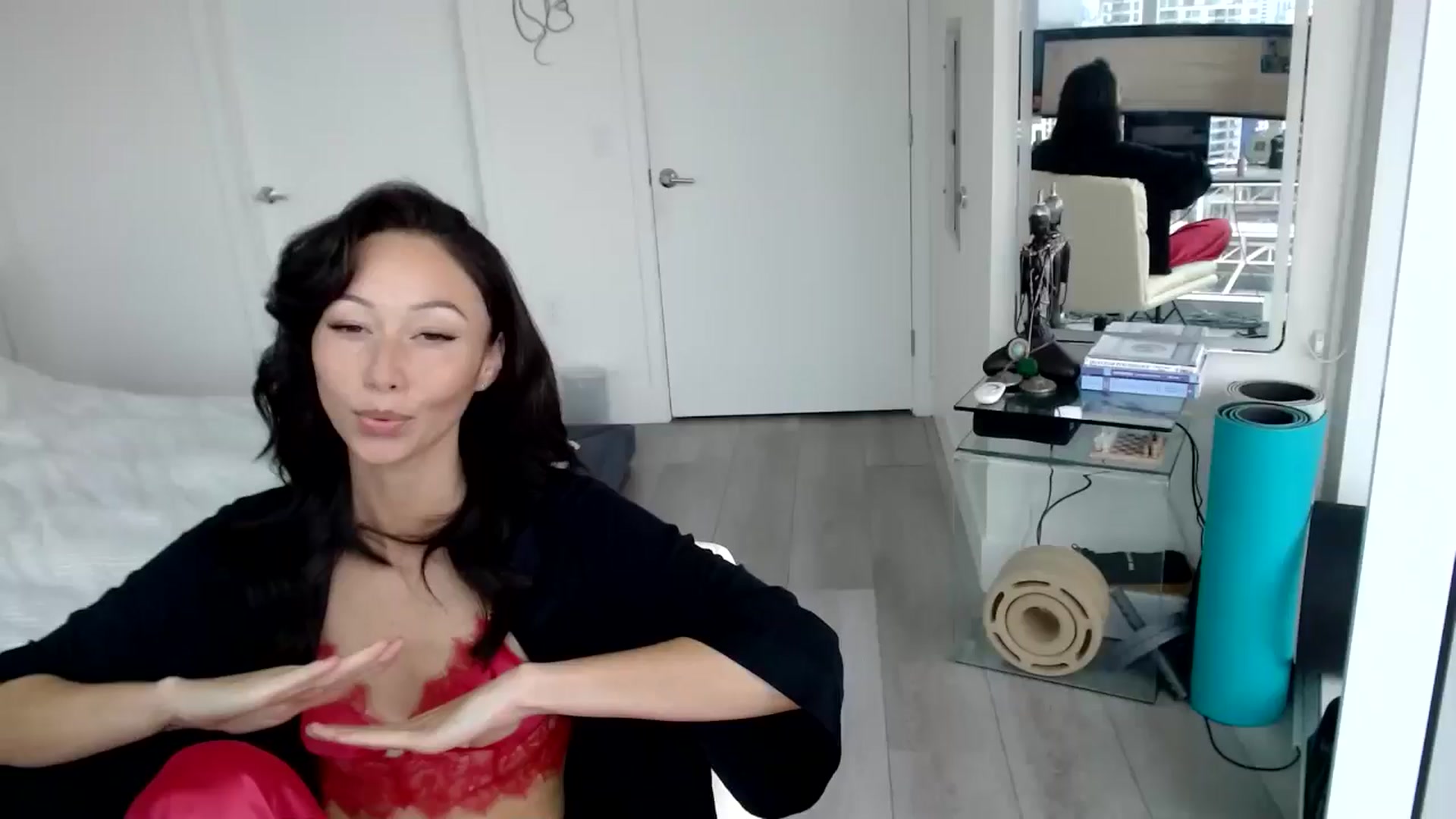 Gallery image thumbnail from Minnie_B00's myfreecams stream on, 06/04/2024, 22:07 image 1 of 20
